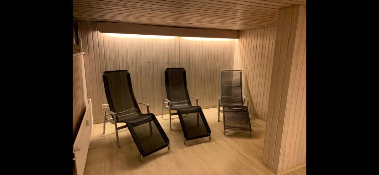 Kleine Moewe, Exklusives Ein Zimmer Apartment Mit Sauna Im Haus Wunstorf Exterior foto
