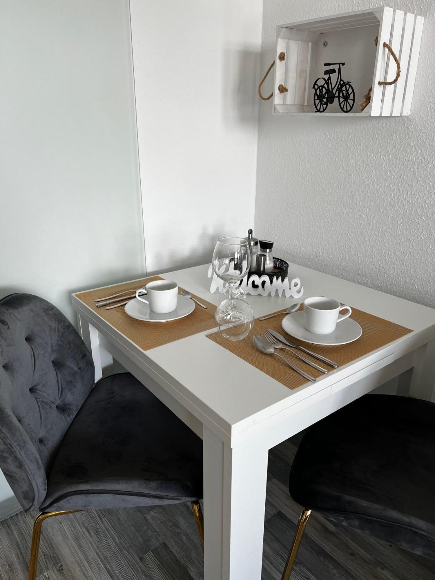 Kleine Moewe, Exklusives Ein Zimmer Apartment Mit Sauna Im Haus Wunstorf Exterior foto