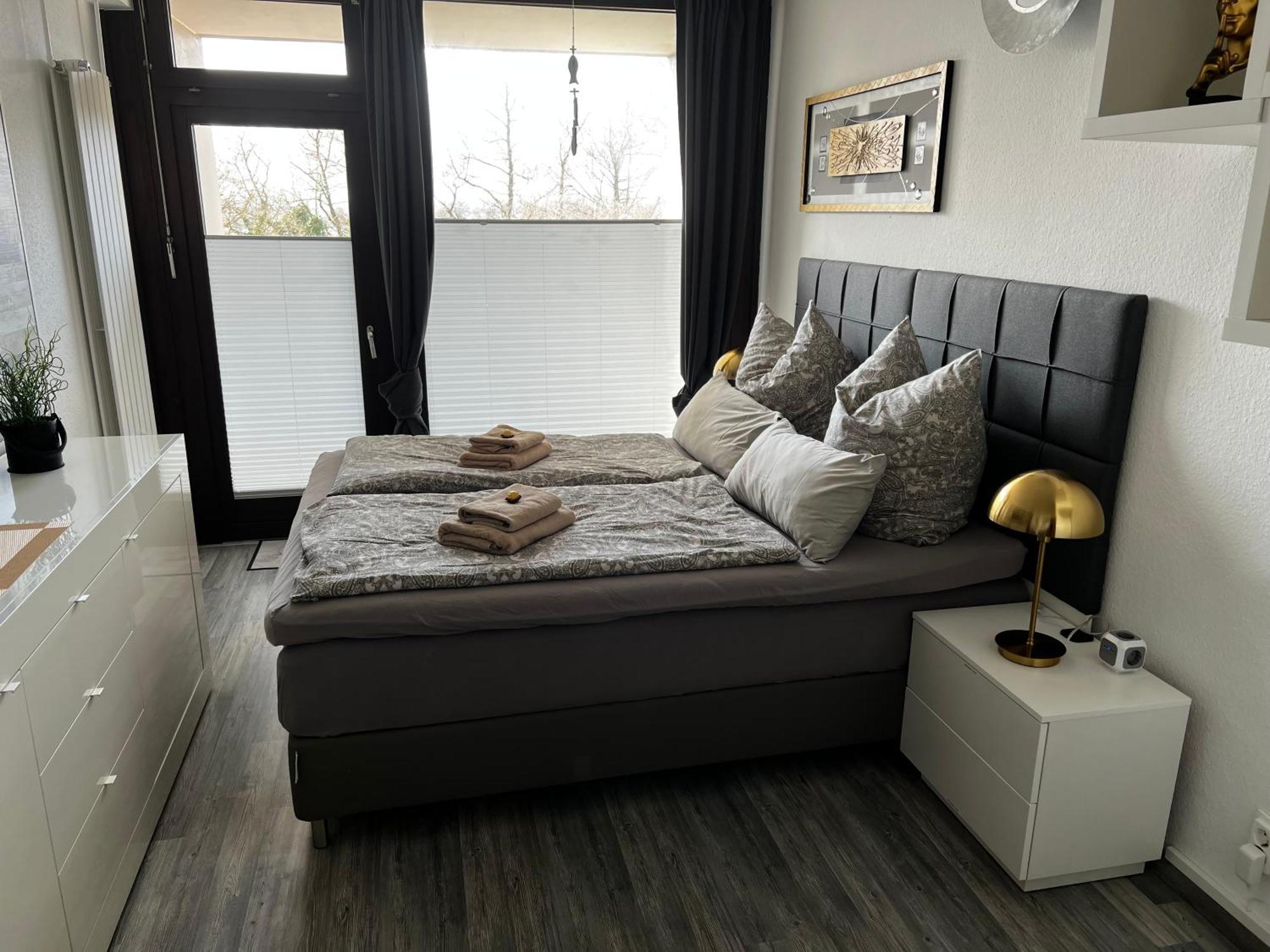 Kleine Moewe, Exklusives Ein Zimmer Apartment Mit Sauna Im Haus Wunstorf Exterior foto