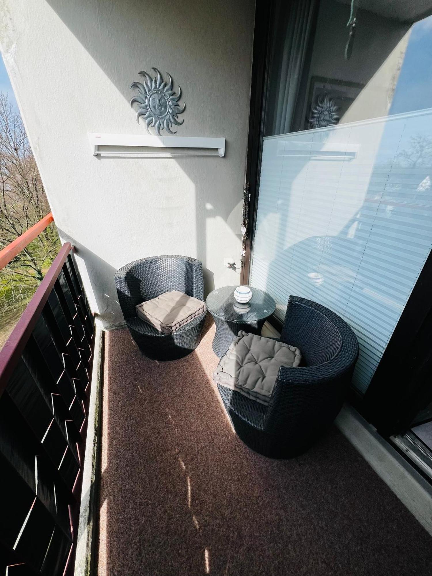 Kleine Moewe, Exklusives Ein Zimmer Apartment Mit Sauna Im Haus Wunstorf Exterior foto